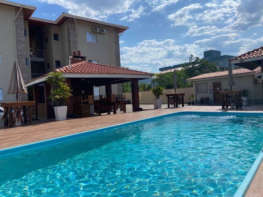 Grande Apartamento Ubatuba